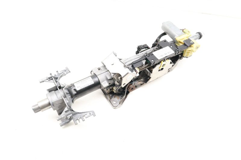 Electric Steering Column Assembly 32306786603 — Used (SKU 372911)