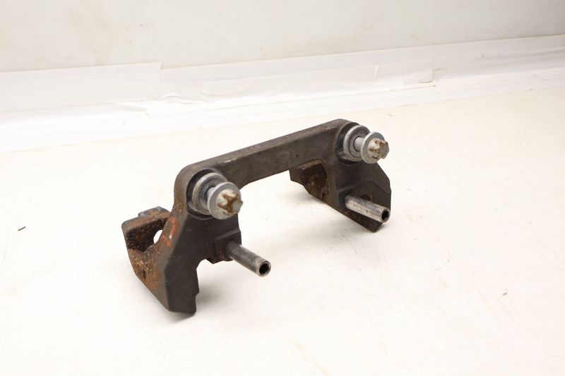 Brake Caliper Carrier / Bracket 34116778399 — Used (SKU 674157)
