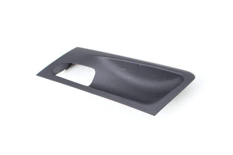 Door Panel Handle Trim / Cover 51416973735 — Used (SKU 673884)