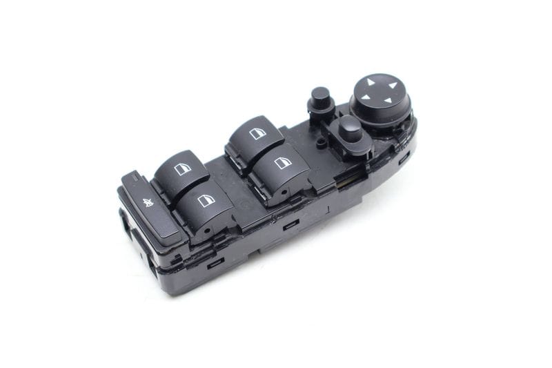 Master Window Switch 61319218044 — Used (SKU 673913)