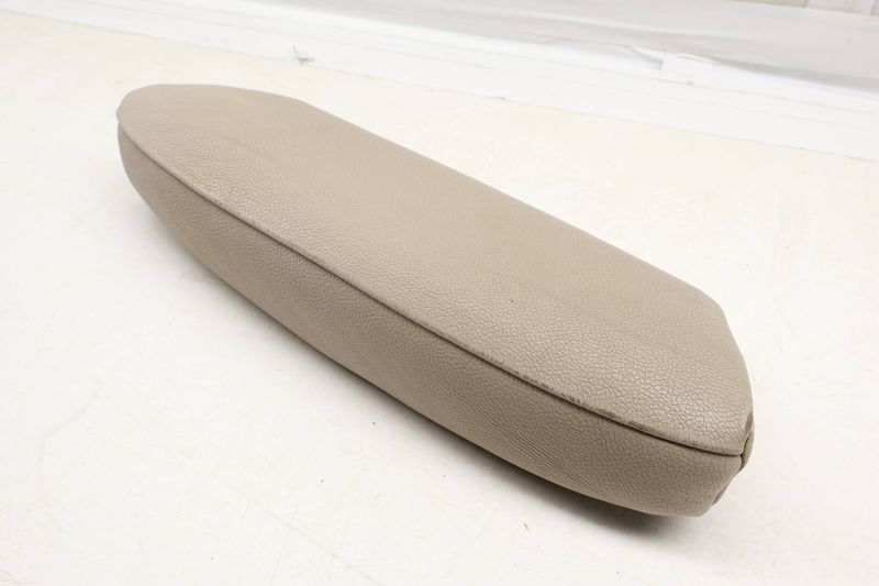Seat Leg / Thigh Support Cushion 52107254800 — Used (SKU 673853)