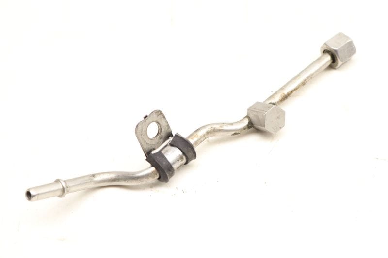 High Pressure Fuel Line / Pipe (FEED) 13537605020 — Used (SKU 496923)