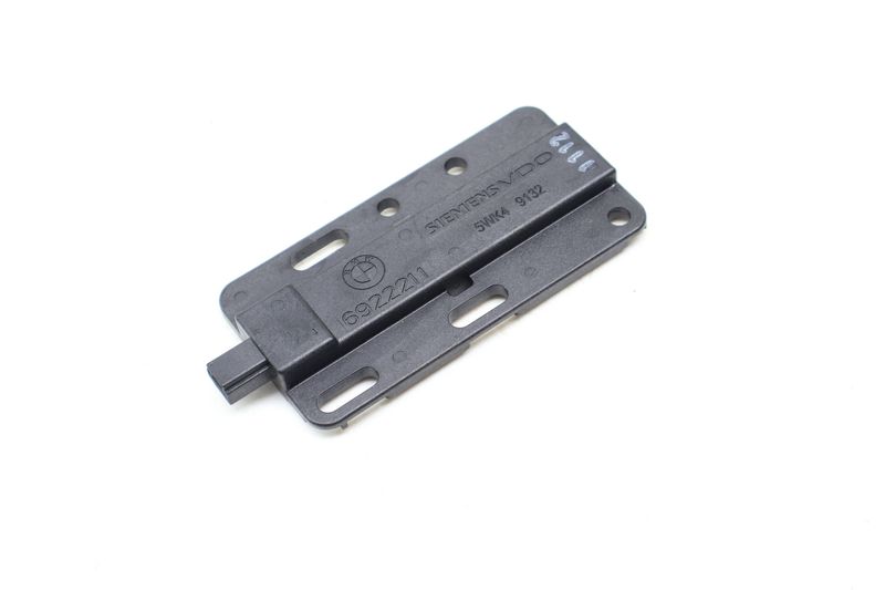 Kessy / Keyless Entry Antenna 61356922211 — Used (SKU 673941)