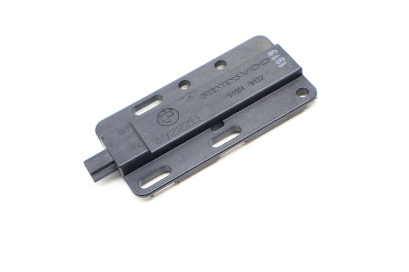 Kessy / Keyless Entry Antenna 61356922211 — Used (SKU 673944)