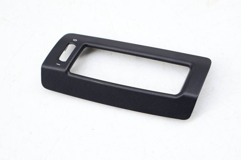 Air Vent Trim / Bezel 51436963455 — Used (SKU 673889)