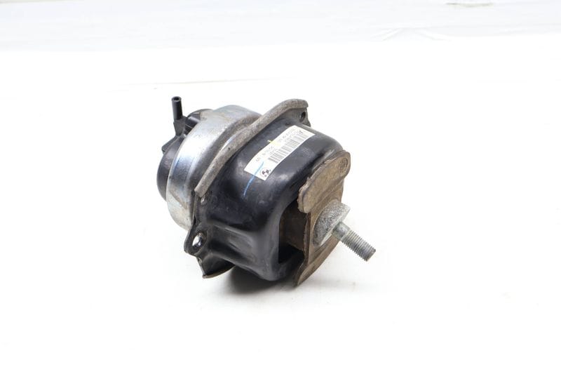 Engine / Motor Mount 22116795418 — Used (SKU 674148)