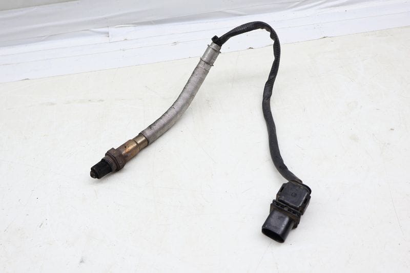 O2 / Oxygen Sensor 13627801158 — Used (SKU 674282)