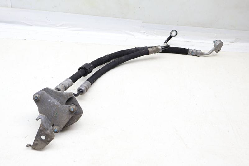 Power Steering Pressure Hose / Line 32416787036 — Used (SKU 674316)