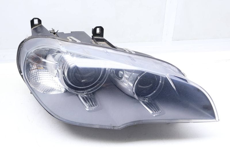 Adaptive HID Xenon Headlight / Headlamp 63127294606 — Used (SKU 674096)
