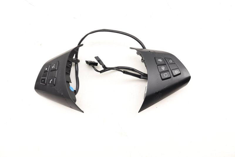Steering Wheel Control Switch Set 61319199423 — Used (SKU 452357)