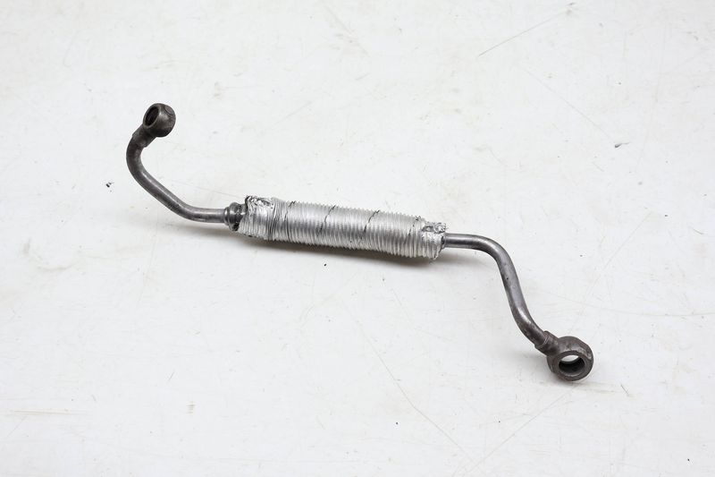 Turbo Oil Line / Pipe 11427795972 — Used (SKU 674297)