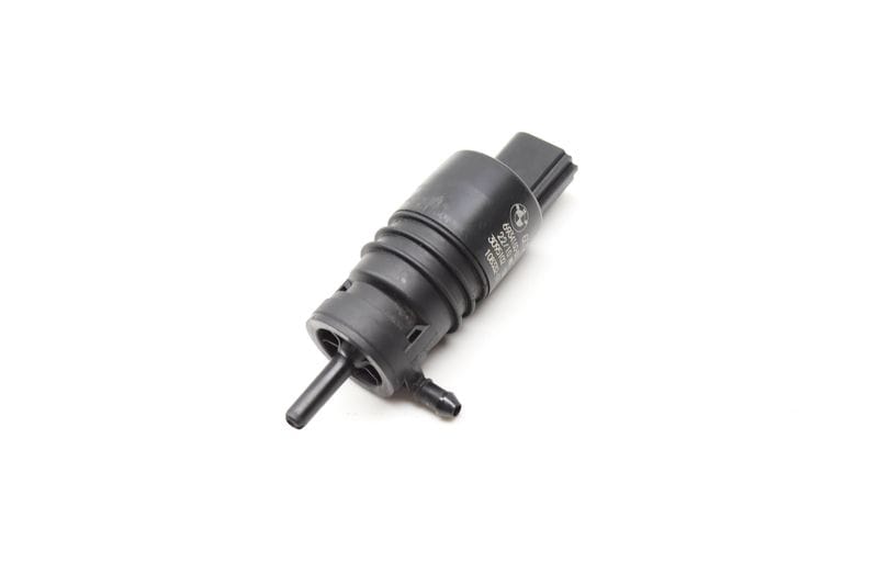 Windshield Washer Pump 67126934160 — Used (SKU 561827)