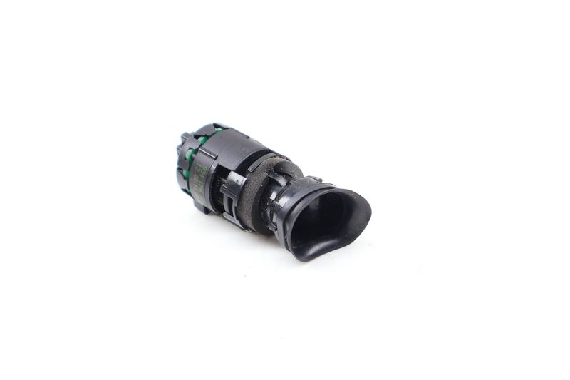 Climate Air Temp Sensor 2118300272 — Used (SKU 690941)