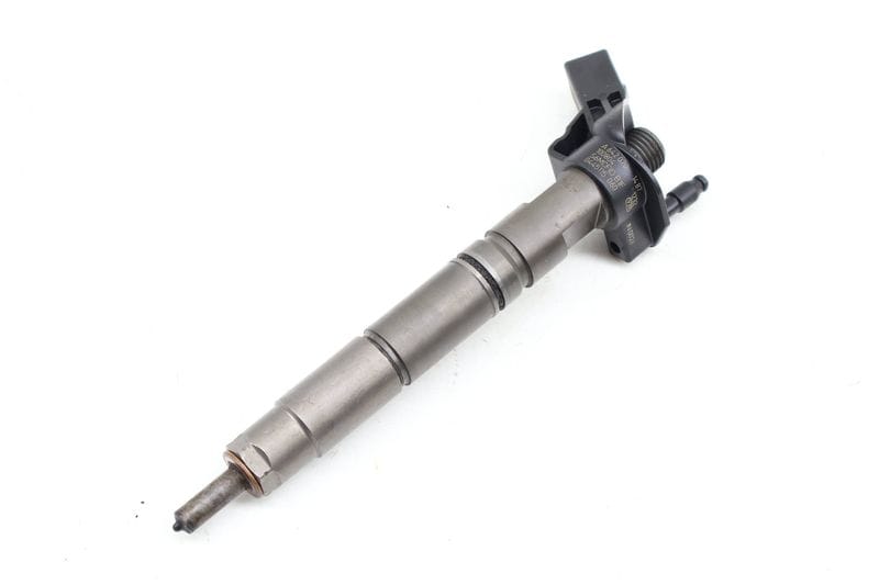 Diesel Fuel Injector 6420701487 — Used (SKU 691024)