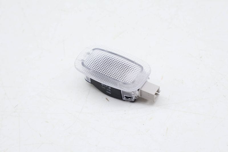 Interior Light 0028202101 — Used (SKU 690950)
