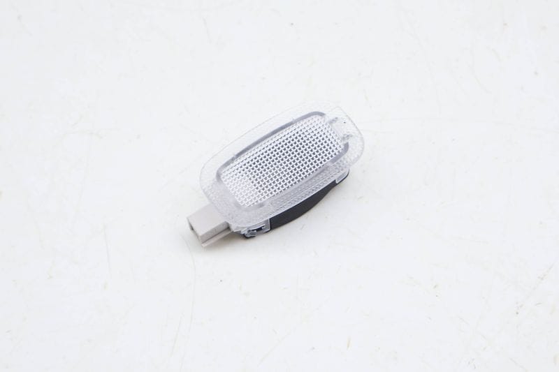 Interior Light 0028202101 — Used (SKU 690951)