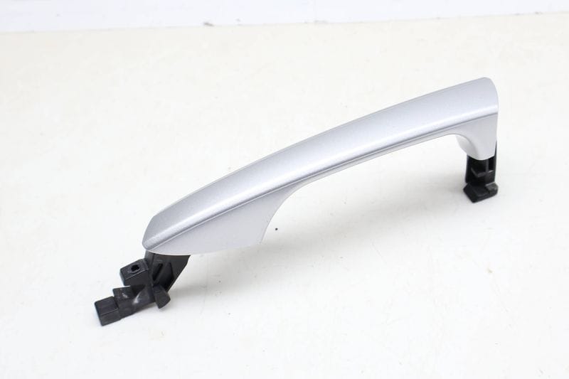 Exterior Door Handle 2047600170 — Used (SKU 691154)