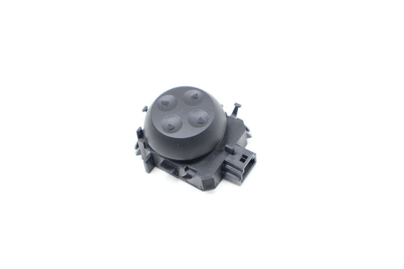 Seat Lumbar Adjustment Switch / Button 2048702658 — Used (SKU 690931)
