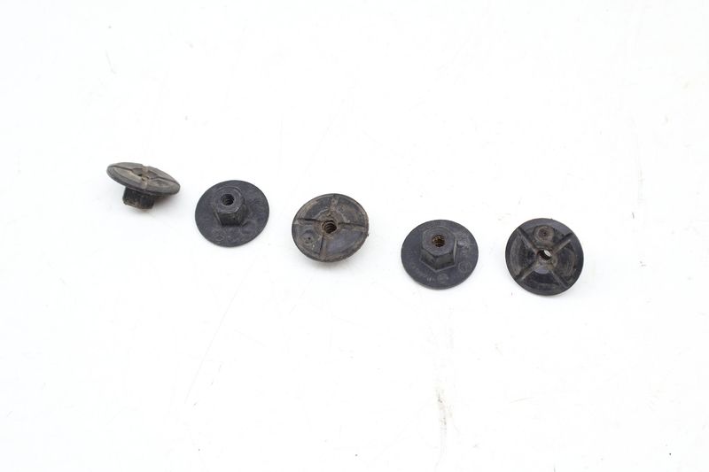 Plastic Nut / Fastener Set (5) 2019900050 — Used (SKU 691120)