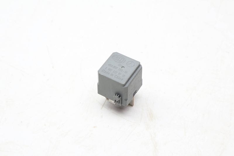Relay 0025428719 — Used (SKU 691009)