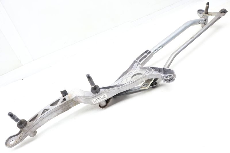 Windshield Wiper Transmission / Bracket 2128201240 — Used (SKU 691288)