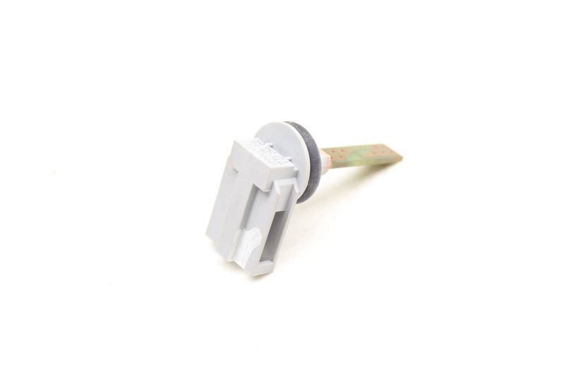 Air Temperature Sensor 3D0907543A — Used (SKU 476693)