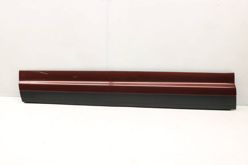 Lower Door Molding / Blade 7P5837787J — Used (SKU 398898)