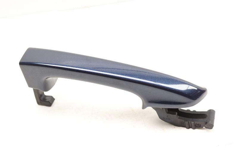 Exterior Door Handle 7P5837206B — Used (SKU 476641)