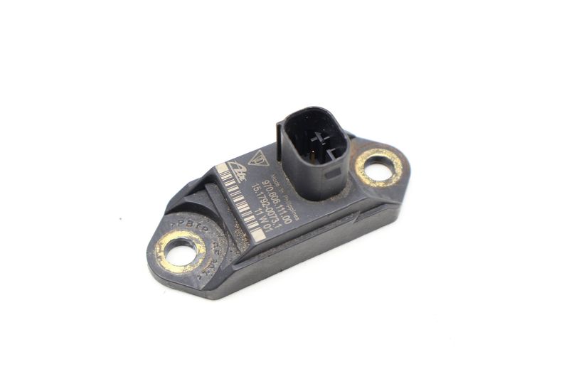 Acceleration Sensor 97060611100 — Used (SKU 608253)