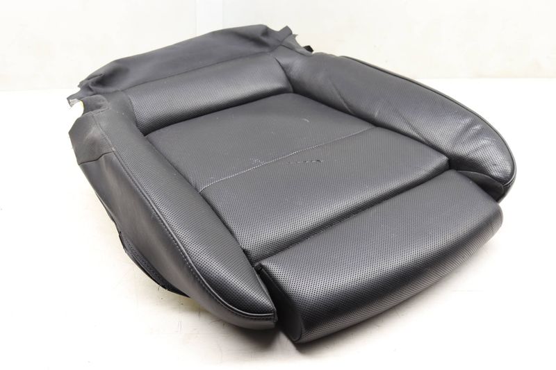 Lower Seat Bottom Cushion — Used (SKU 543942)