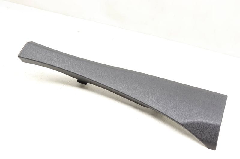A Pillar Trim / Panel (CENTER) 97055518200 — Used (SKU 543499)