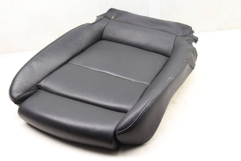Lower Seat Bottom Cushion — Used (SKU 543943)