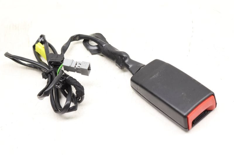Seat Belt Buckle / Receiver 97080318405 — Used (SKU 543522)
