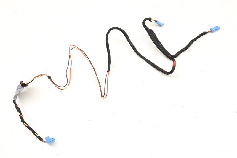 Seat Ventilation Wiring Harness 97062267700 — Used (SKU 543881)