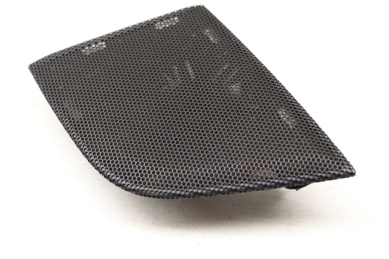 Upper Dash Speaker Grille w/ Tweeter 97055255300 — Used (SKU 543403)