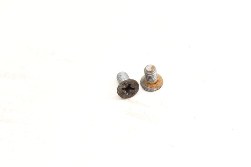 M6X12 Brake Rotor Screw / Bolt Set (2) 90026904703 — Used (SKU 543589)