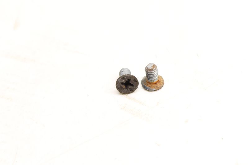 M6X12 Brake Rotor Screw / Bolt Set (2) 90026904703 — Used (SKU 543592)