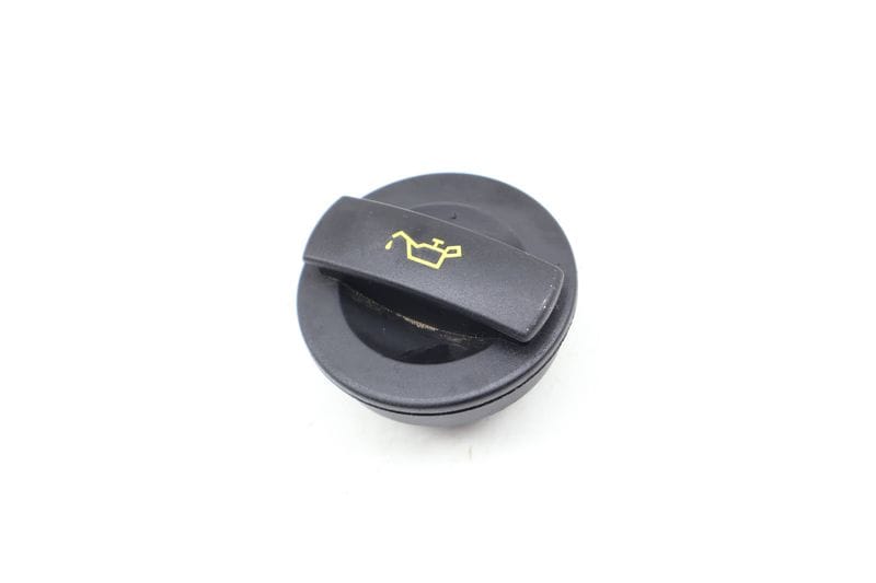 Engine Oil Cap / Cover 06C103485P — Used (SKU 667331)