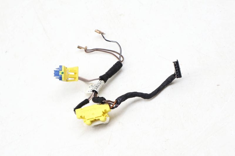 Steering Wheel Air Safety Bag Wiring Harness 3C8971584A — Used (SKU 667142)