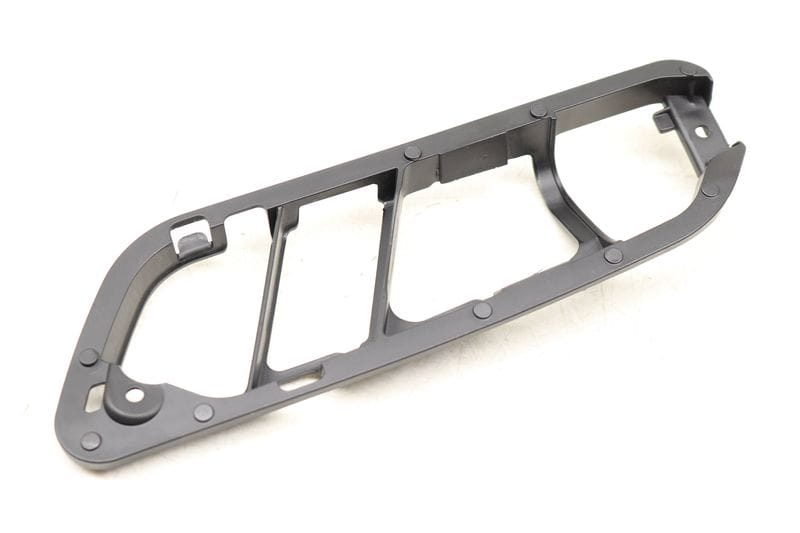 Interior Door Handle Mount / Bracket 3C8837197 — Used (SKU 533069)