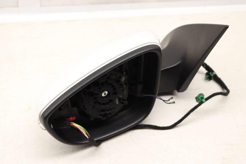 Side View Door Mirror 3C8857507BA — Used (SKU 533123)
