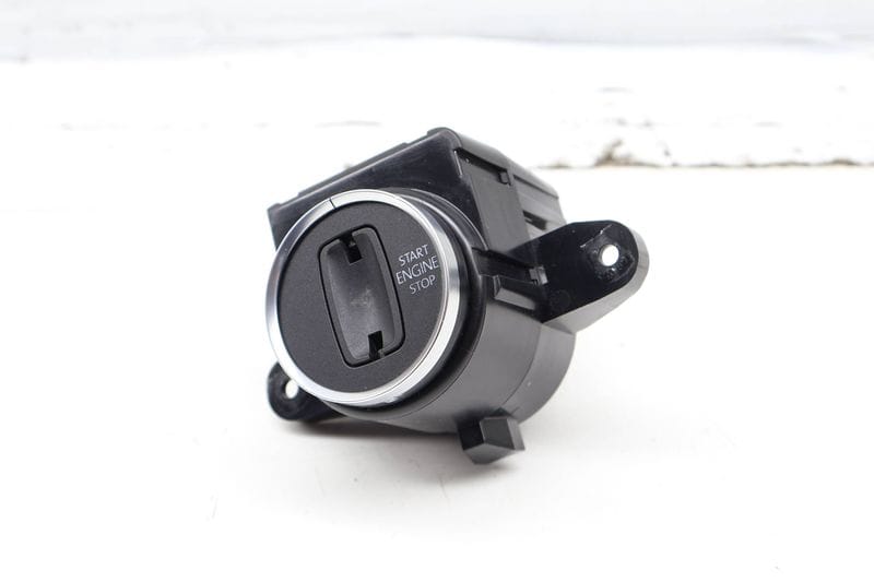 Ignition / Starter Switch 7P6905843A — Used (SKU 736550)