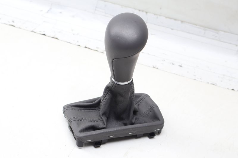 Automatic Shifter Knob w/ Boot 8K1713139A — Used (SKU 724793)