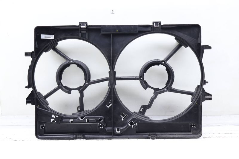 Fan Shroud / Cowl 8K0121003M — Used (SKU 725121)