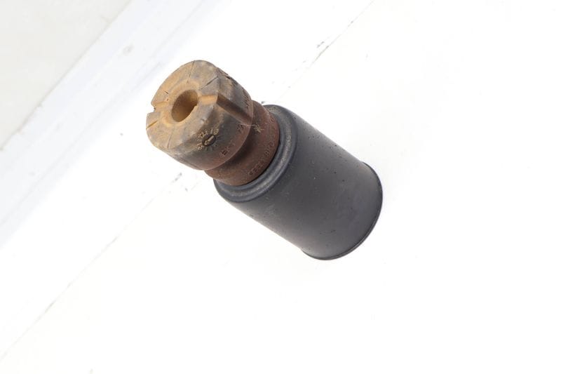 Strut / Shock Rubber Stop 8K0412131E — Used (SKU 724765)