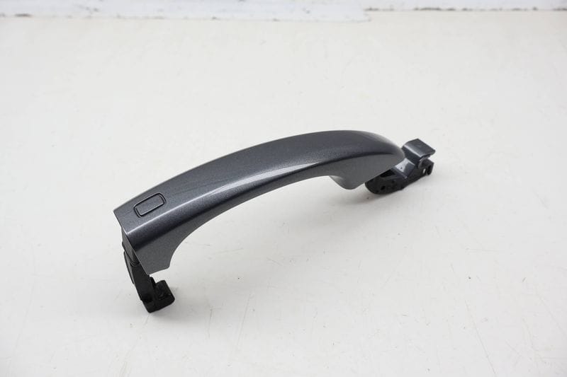 Exterior Door Handle 8T0837205A — Used (SKU 724937)