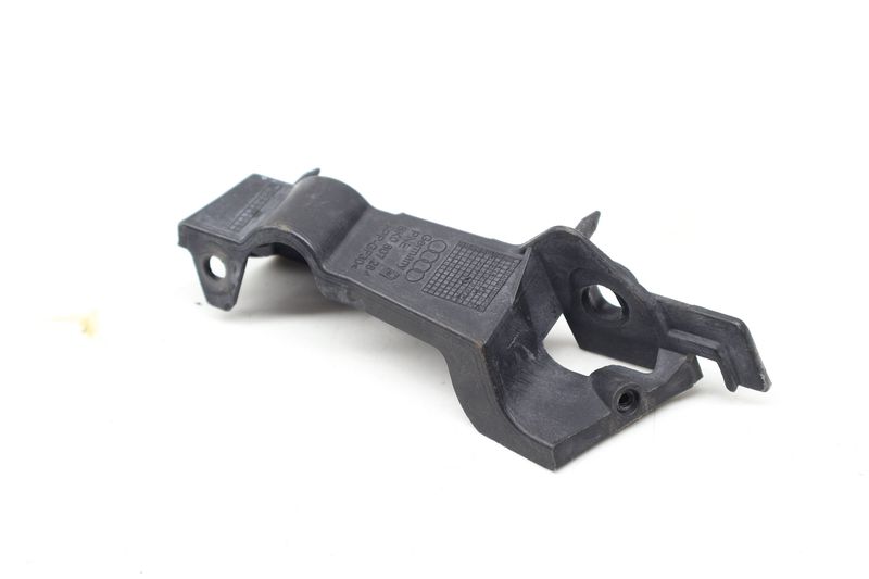 Bumper Guide / Bracket 8K0807284 — Used (SKU 724824)