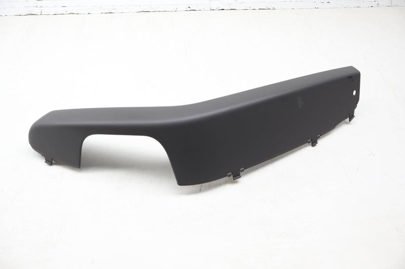 Door Armrest Trim Panel 8K1867586A — Used (SKU 724910)
