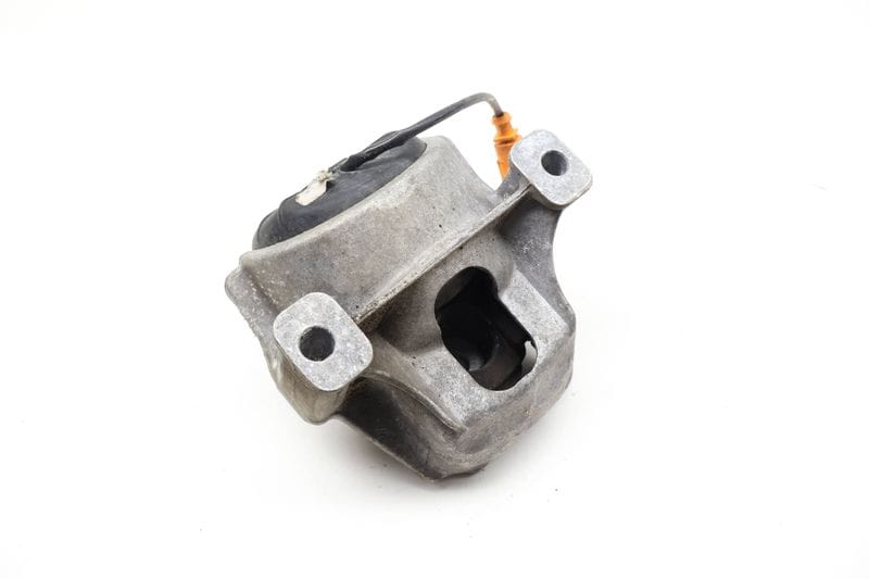Engine / Motor Mount 8R0199381C — Used (SKU 725091)