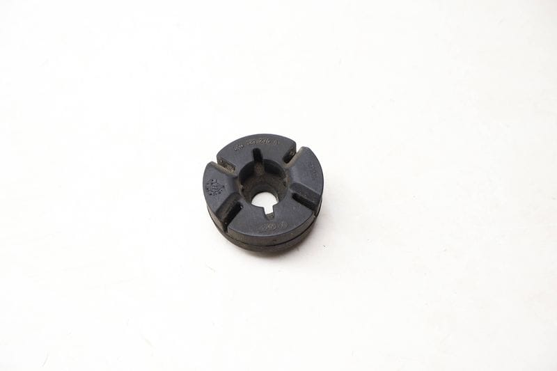 Lower Radiator Rubber Mount / Bushing 8K0121276A — Used (SKU 724879)